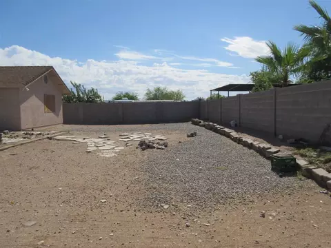 8833 E 39 St, Yuma, AZ 85365 photo 4