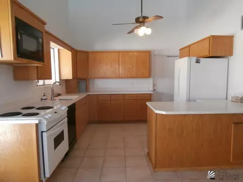 1857 E 26 Pl, Yuma, AZ 85365 photo 3