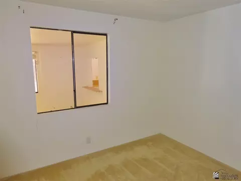 12376 E 39 Pl, Yuma, AZ 85367 photo 9