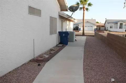 10706 E 38 Pl, Yuma, AZ 85365 photo 20
