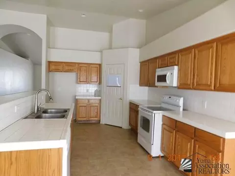 6311 E 46 Pl, Yuma, AZ 85365 photo 5