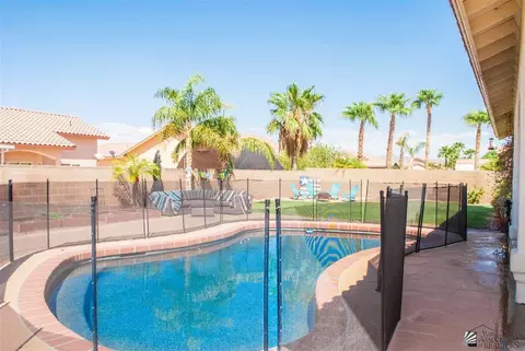 10670 E 39 Pl, Yuma, AZ 85365 photo 2