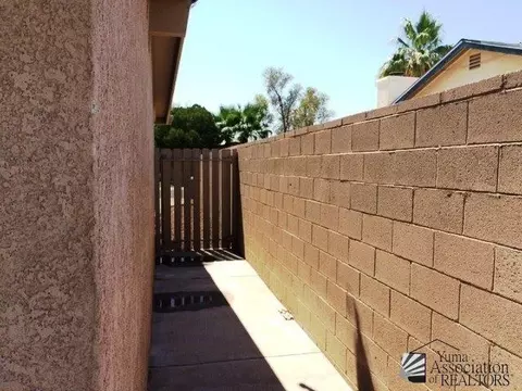 202 25 Pl, Yuma, AZ 85364 photo 11