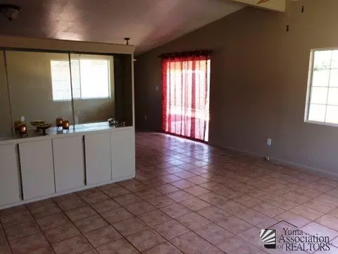 202 25 Pl, Yuma, AZ 85364 photo 3