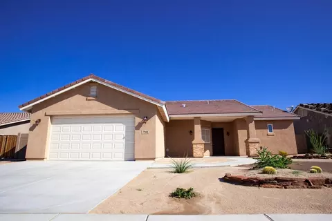 7944 E 38 Pl, Yuma, AZ 85365 photo 1