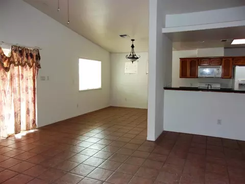 10567 E 39 Pl, Yuma, AZ 85365 photo 2