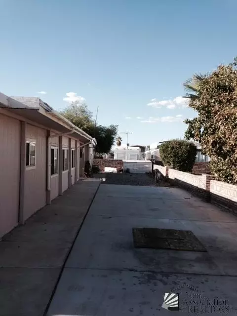 13152 E 42 Dr, Yuma, AZ 85367 photo 3
