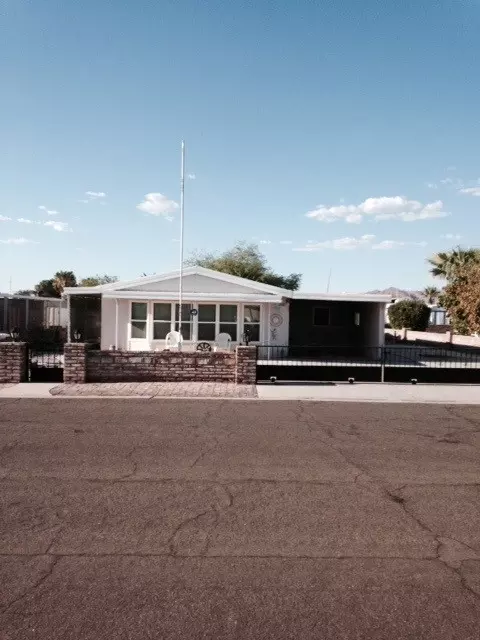 13152 E 42 Dr, Yuma, AZ 85367 photo 1