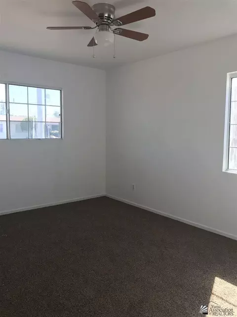 926 E 25 St, Yuma, AZ 85365 photo 9
