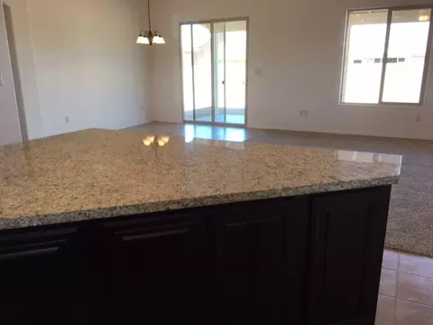 7876 E 37 Pl, Yuma, AZ 85365 photo 2