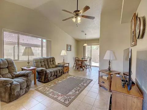 13813 E 45 Ln, Yuma, AZ 85367 photo 3