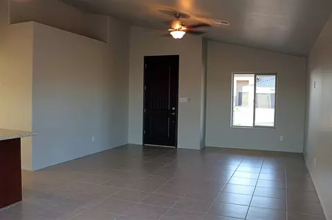 8592 E 35 Pl, Yuma, AZ 85365 photo 5