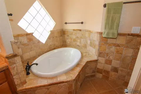 5911 E 38 Pl, Yuma, AZ 85365 photo 11