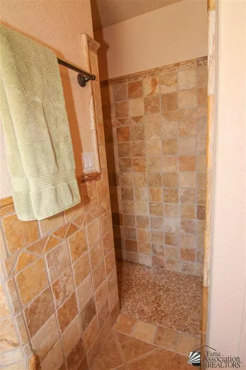 5911 E 38 Pl, Yuma, AZ 85365 photo 12