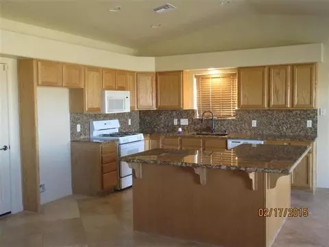 11204 E 24 Pl, Yuma, AZ 85367 photo 2