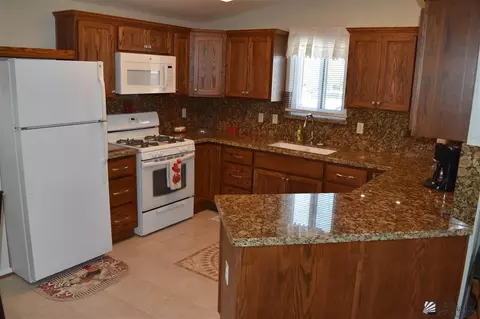 12557 E 45 St, Yuma, AZ 85367 photo 2