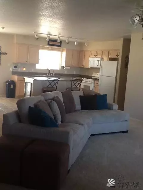 10569 E 37 St, Yuma, AZ 85365 photo 4