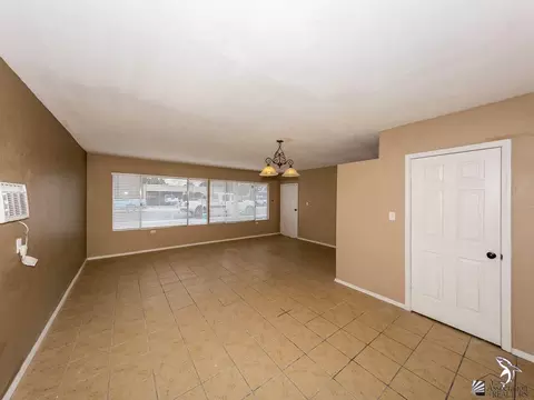 1622 E 27 St, Yuma, AZ 85365 photo 8