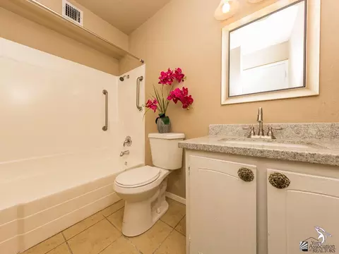 1622 E 27 St, Yuma, AZ 85365 photo 9
