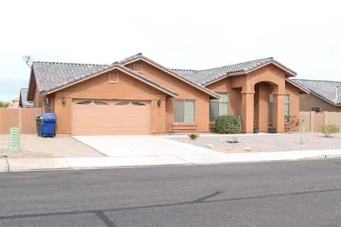 6294 E 47 St, Yuma, AZ 85365 photo 2