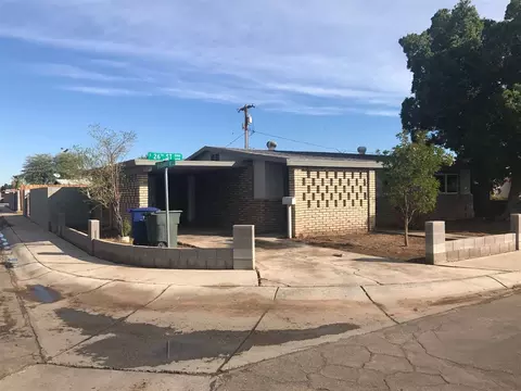 2002 E 26 St, Yuma, AZ 85365 photo 2