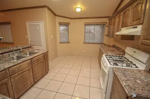 10588 E 37 St, Yuma, AZ 85365 photo 9