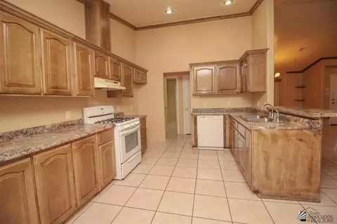 10588 E 37 St, Yuma, AZ 85365 photo 8