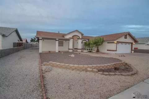 10588 E 37 St, Yuma, AZ 85365 photo 2