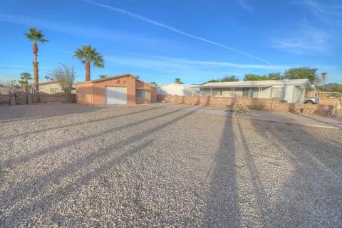 13440 E 50 Dr, Yuma, AZ 85367 photo 1