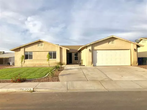 6228 E 43 St, Yuma, AZ 85365 photo 1