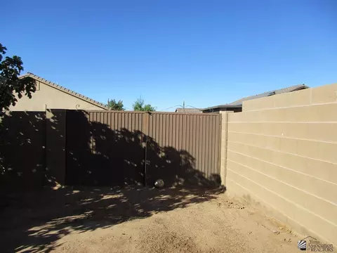 356 E 14 St, Somerton, AZ 85350 photo 9