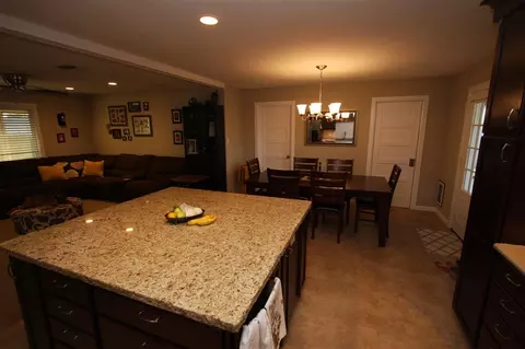 1452 E 27 St, Yuma, AZ 85365 photo 5
