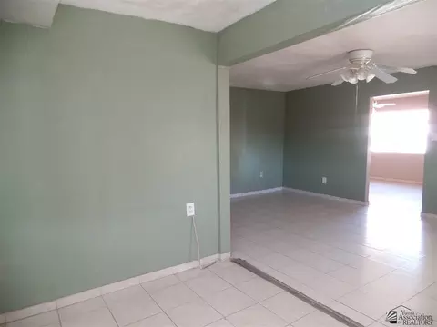 2132 E 14 Pl, Yuma, AZ 85365 photo 4