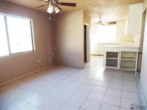 2132 E 14 Pl, Yuma, AZ 85365 photo 13