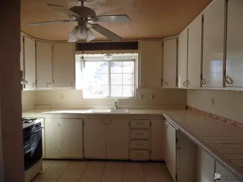 2132 E 14 Pl, Yuma, AZ 85365 photo 11