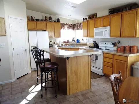 13610 E 50 Dr, Yuma, AZ 85367 photo 4