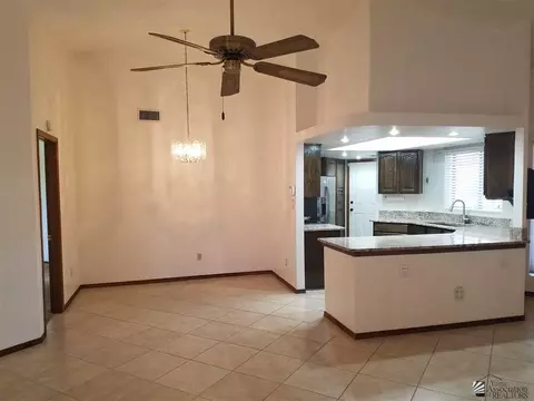 12129 E Del Verde Dr, Yuma, AZ 85367 photo 3