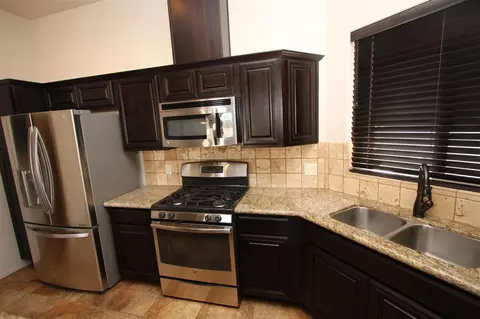 7826 E 37 St, Yuma, AZ 85364 photo 3