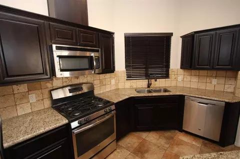 7826 E 37 St, Yuma, AZ 85364 photo 4