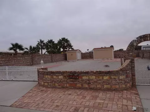 12593 E 45 St, Yuma, AZ 85367 photo 2