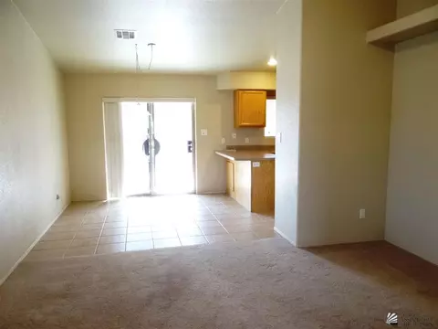 13781 E 45 St, Yuma, AZ 85367 photo 2