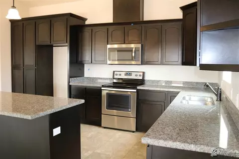 8586 E 35 St, Yuma, AZ 85365 photo 4
