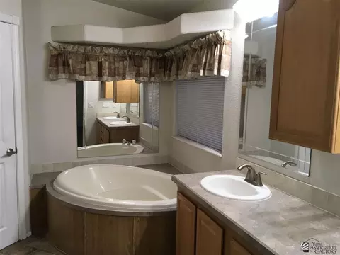 12561 E 46 Dr, Yuma, AZ 85367 photo 10