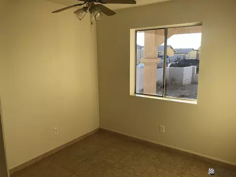 334 E St, San Luis, AZ 85349 photo 10