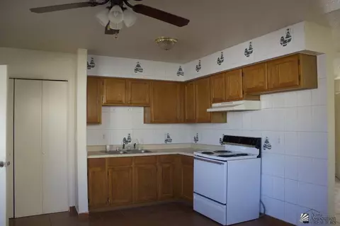 334 E St, San Luis, AZ 85349 photo 4