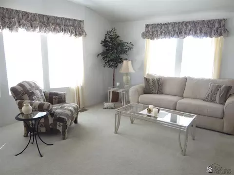 14322 E 49 St, Yuma, AZ 85367 photo 2