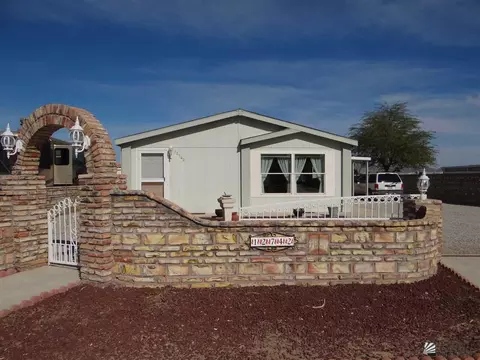 12742 E 46 Dr, Yuma, AZ 85367 photo 1