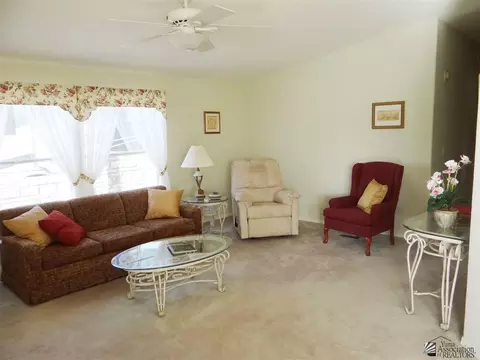 12742 E 46 Dr, Yuma, AZ 85367 photo 2