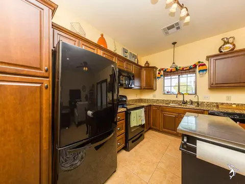 13547 E 53 St, Yuma, AZ 85367 photo 4