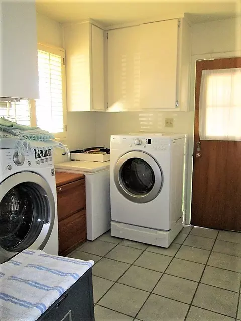 372 E 30 St, Yuma, AZ 85364 photo 3